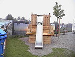 Vorderansicht Spielhaus Wetterstein