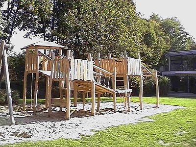 Spielplatz - Hort Neuried