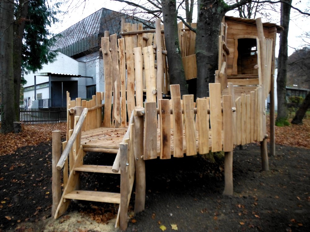 Hereinspaziert ins Baumhaus